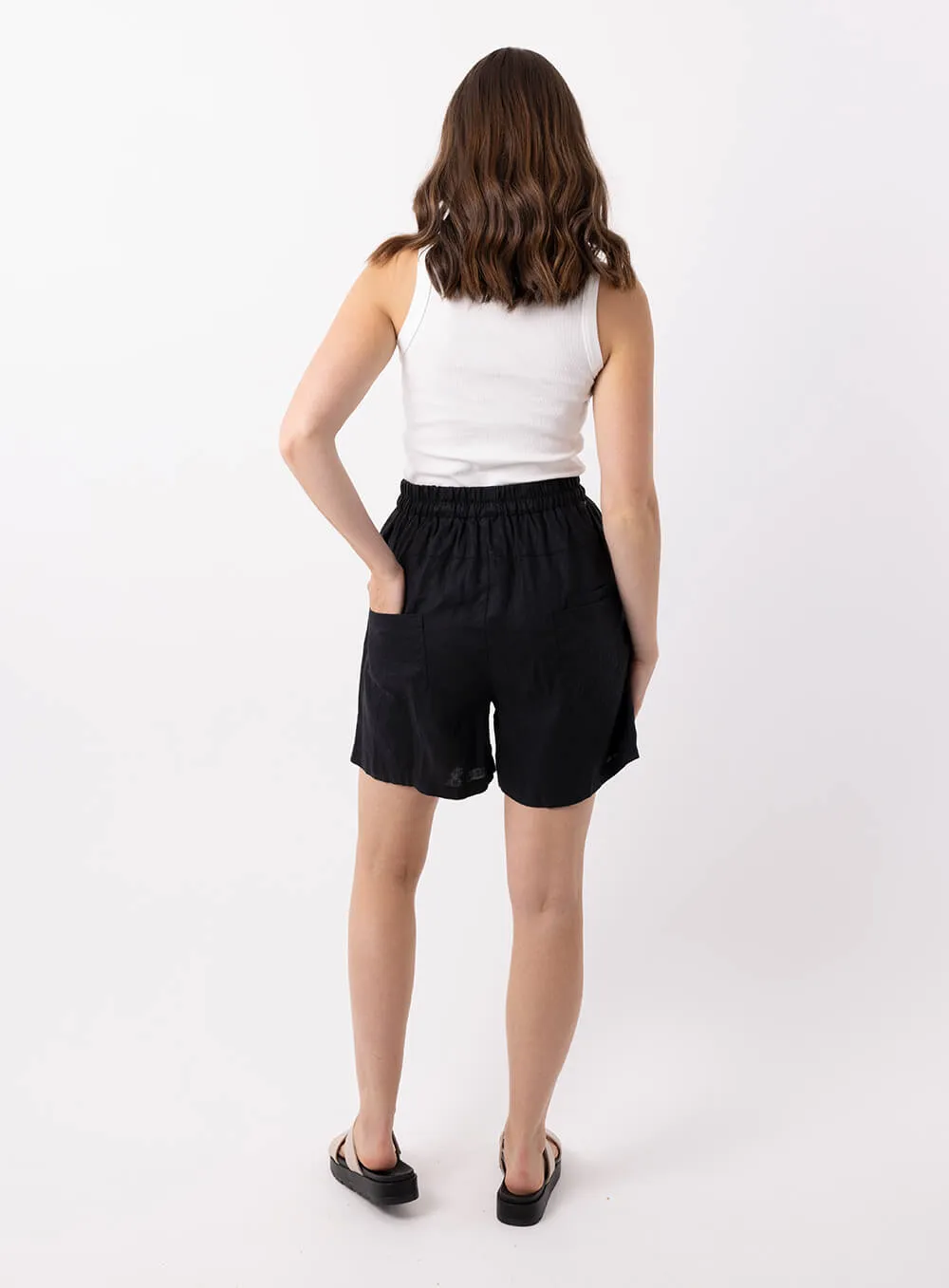 Adeline Linen Short-Black