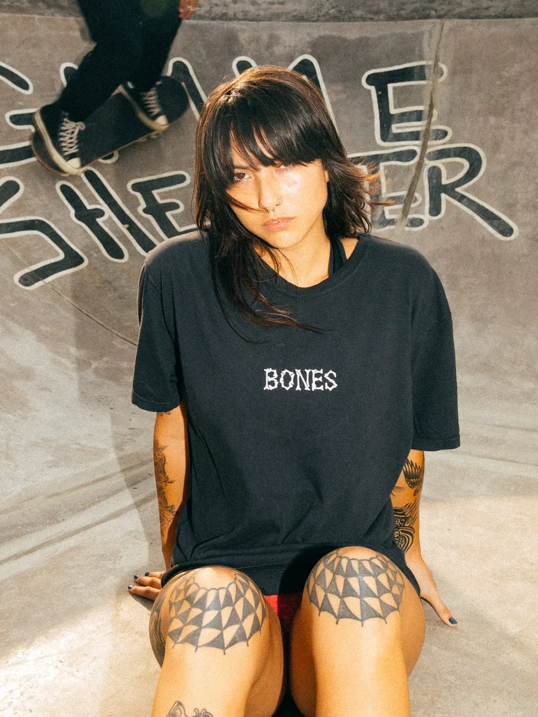 BONES CLUB TEE - BLACK