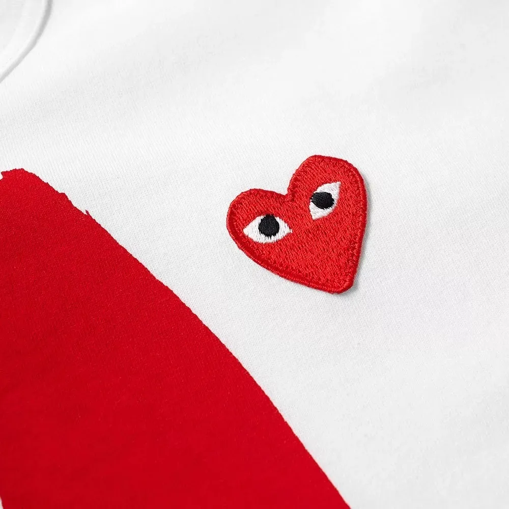 COMME des GARCONS  |Heart Unisex Cotton Short Sleeves Logo T-Shirt Designers