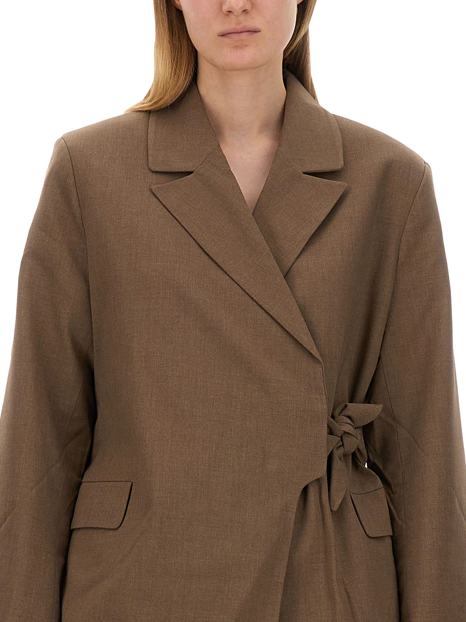 GANNI    ASYMMETRICAL BLAZER