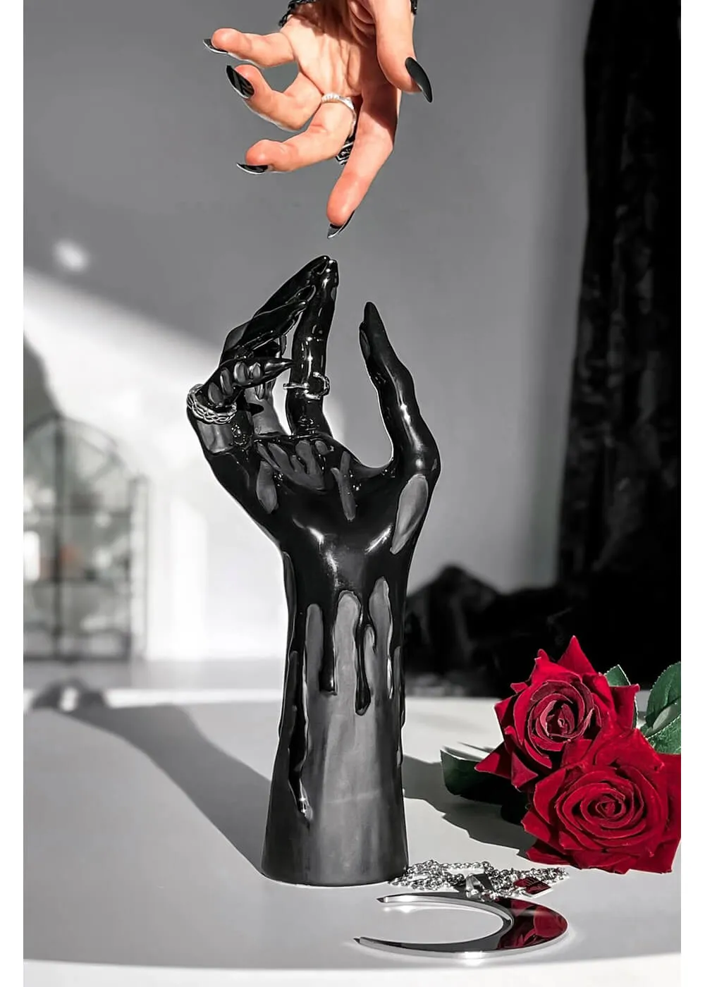 Killstar Abyss Hand Jewelry Stand Black