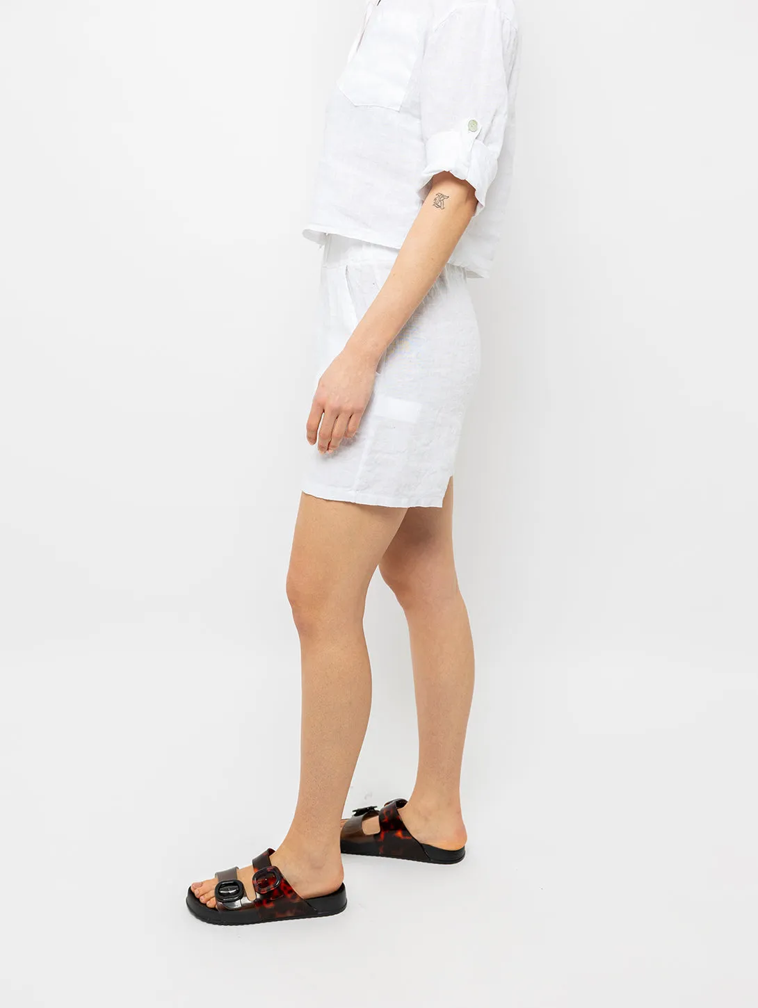 Linen Short - White