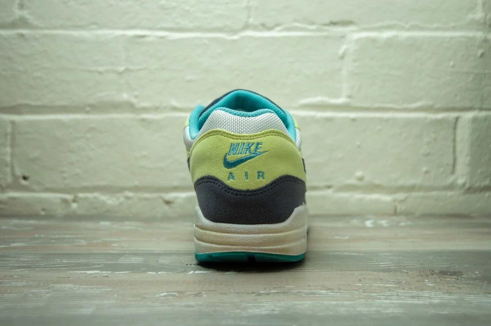 Nike Air Max 1 Citrine Yellow 319986 700