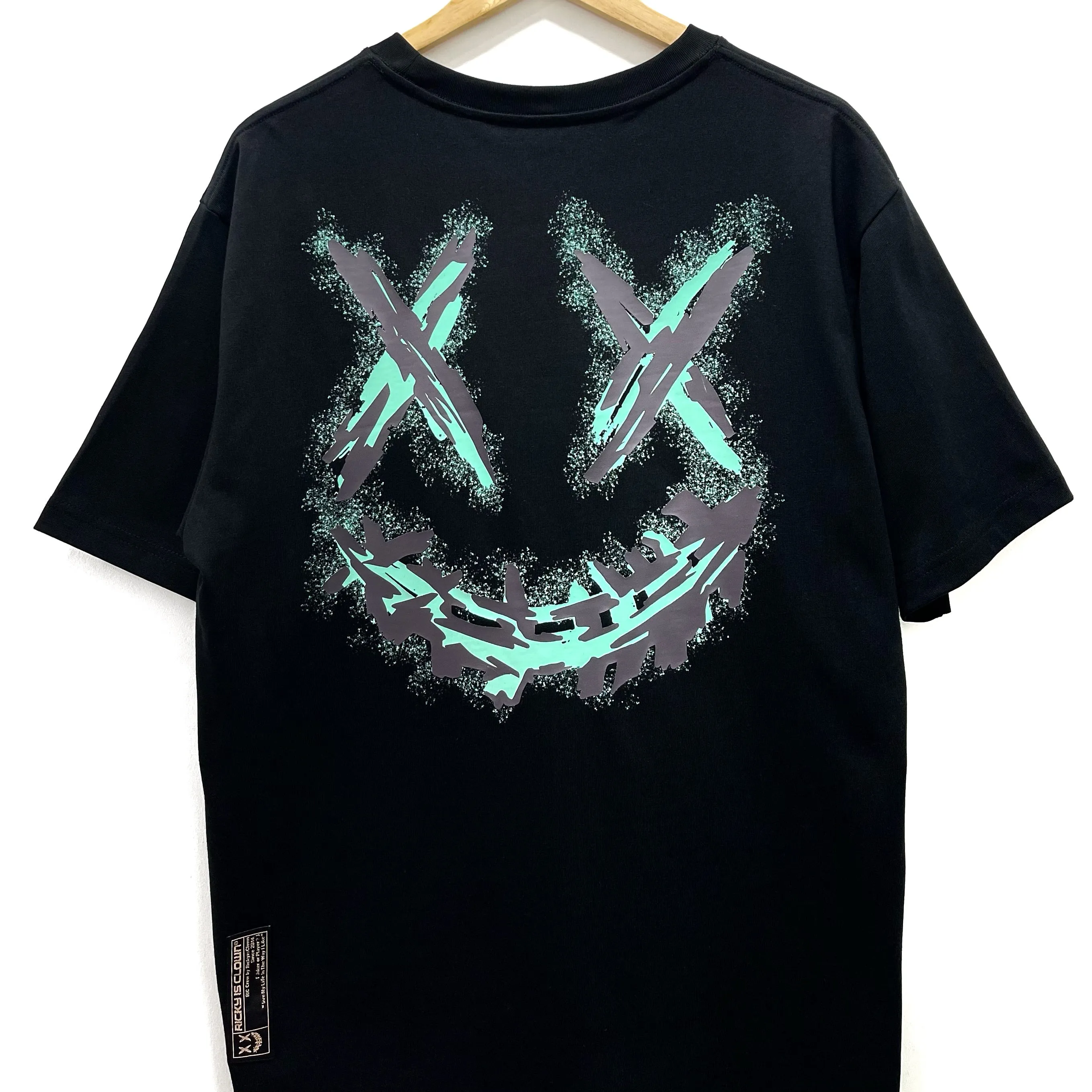 Rickyisclown [RIC] Glow in The Dark Spray Paint Smiley Tee Black [R17231001B-D9]