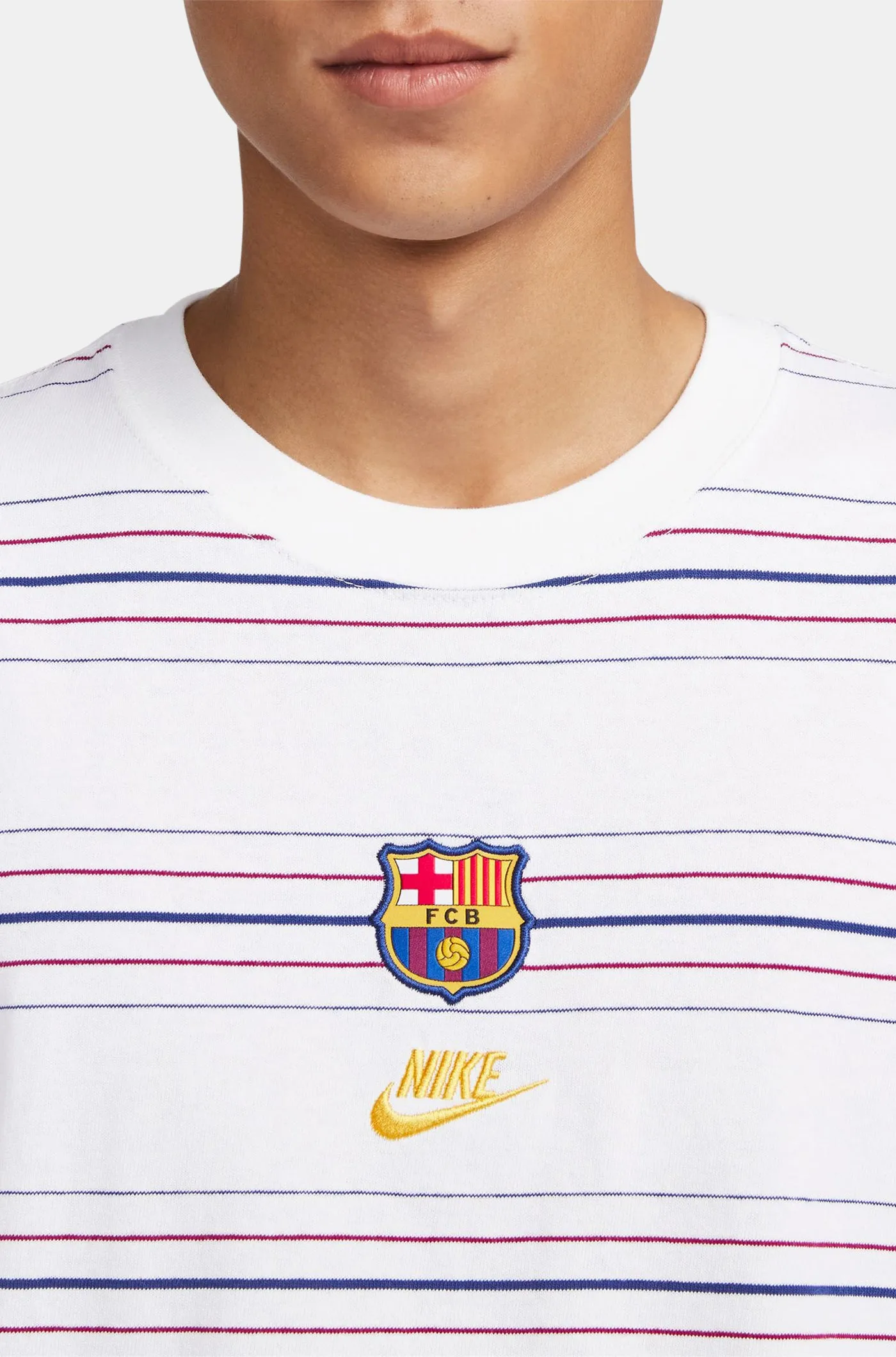 T-Shirt white striped Bara Nike