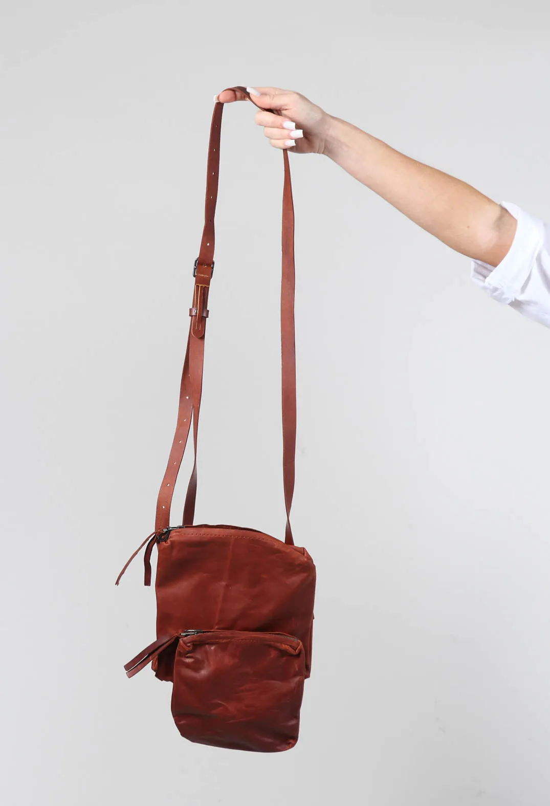 Twin Pocket Bag in Waxy Cinnamon