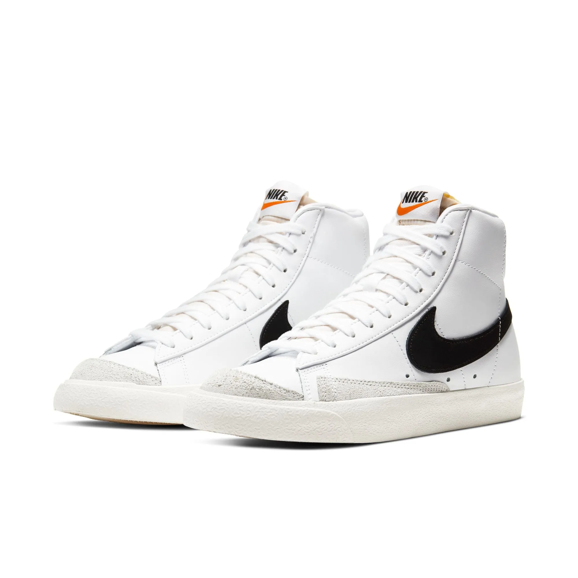 WMNS Nike Blazer Mid '77 (White/Black/Sail)